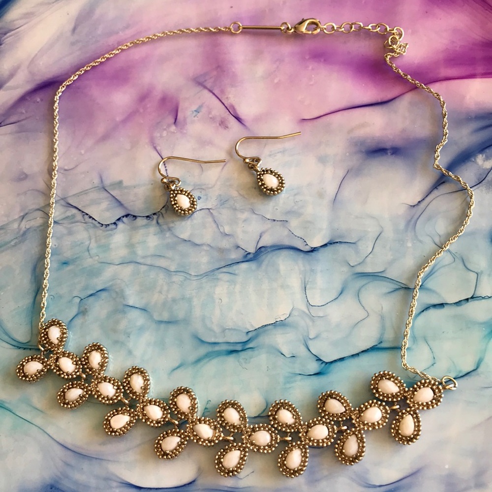 Custom Kendra Scott Necklace and Earrings